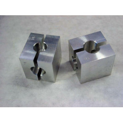 KAYABA Piston Rod Clamps Ø16/18mm